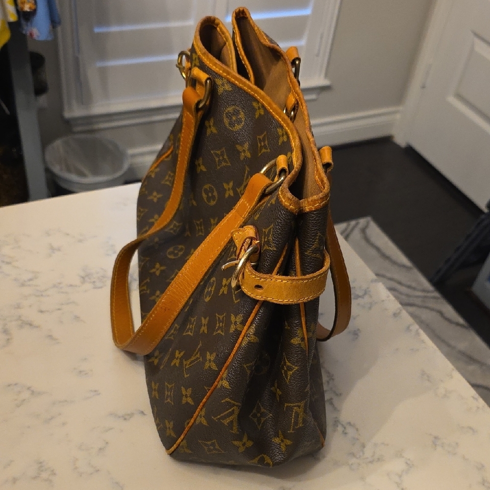 Louis Vuitton Brown and Tan Monogram Shoulder Bag - Picture 2 of 9